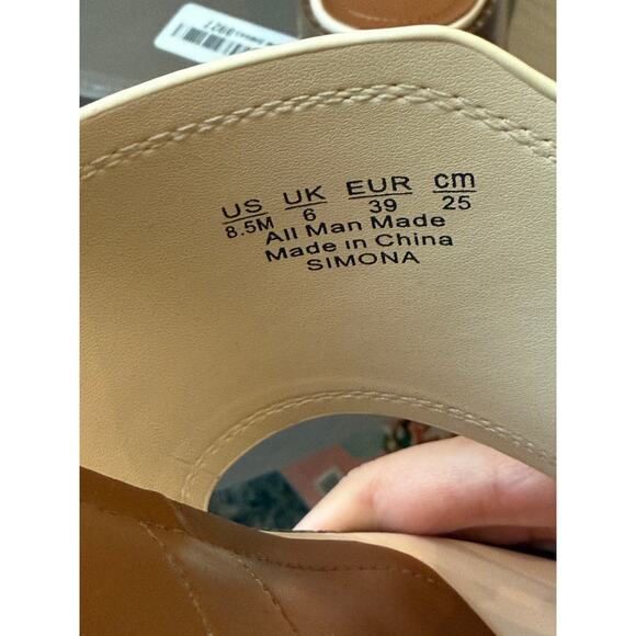 Franco Sarto Women's White SY Simona Stacked Heel Slip-On Sandals Size 8.5 M - Picture 11 of 11